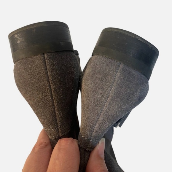 Vionic Suede Moto Boots Ankle Chain Booties Gray Zip Biker Orthotic Sz 9 - Picture 6 of 9